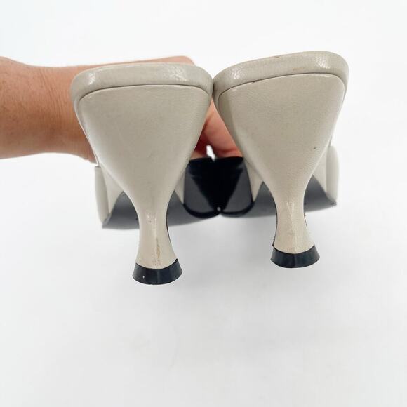 Miu Miu Vintage Retro Gray Black Tan Flower Detail Square Toe Mule Heel IT 36.5 - Picture 9 of 12